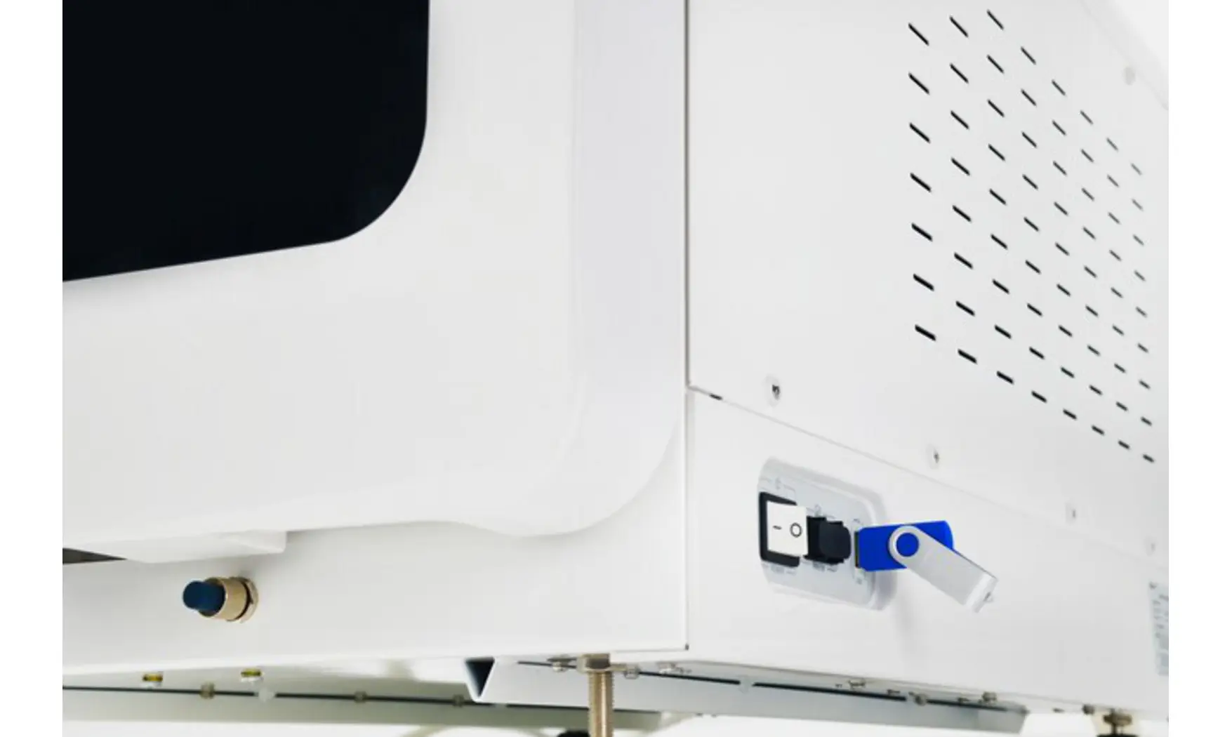 AUTOCLAVE DE TABLE 45 LITRES