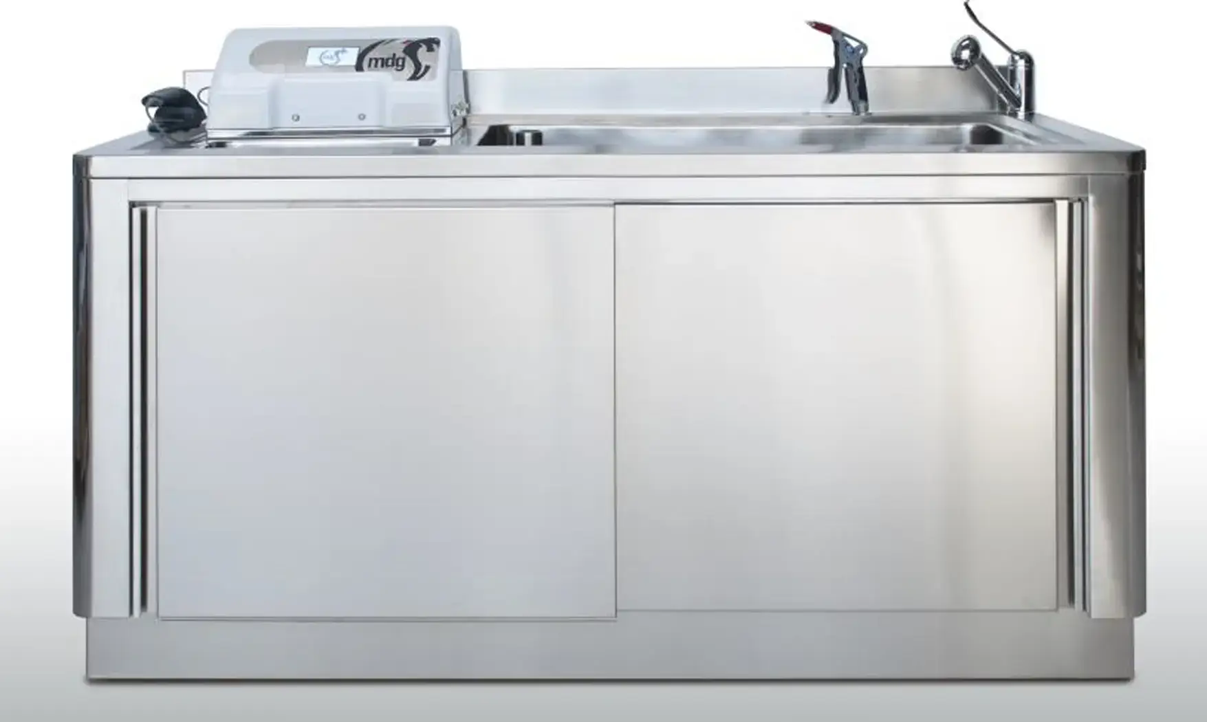 STATION DE PRE-NETTOYAGE POUR ENDOSCOPES